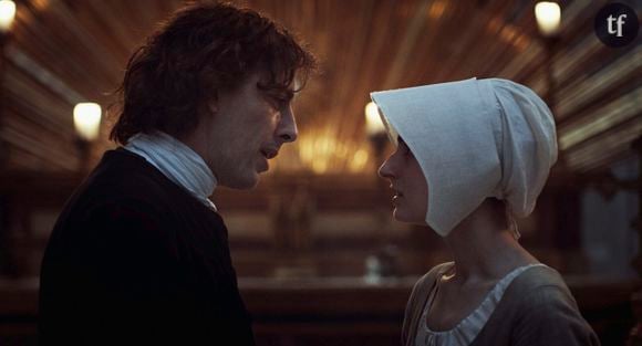 Qui n’a jamais rêvé d’observer, comme une petite souris, le processus de création de l’un des plus grands compositeurs de l’Histoire de la musique classique : Antonio Vivaldi ? Et pour contempler les légendes, rien de tel que d’adopter un point de vue extérieur, discret mais précis - comme dans le très, très romancé Amadeus de Milos Forman. Pourquoi pas celui de l’une de ses élèves, attentive aux cours méticuleux du maître, en plein 18ème siècle ?