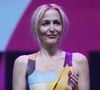 Défense du mouvement féministe du no bra, qui milite pour l'émancipation des femmes du soutien gorge, ce fardeau vestimentaire, discours très incarnés et libres sur la sexualité et l'orgasme au féminin, déclarations régulières sur la liberté des femmes une fois le cap de la soixante atteint... Gillian Anderson multiplie les causes féministes.