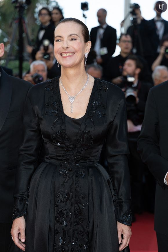 "Depardieu il te dérangeais pas", "Hypocrite" : cette grande actrice critique Godard mais sa relation avec Gérard Depardieu scandalise les internautes