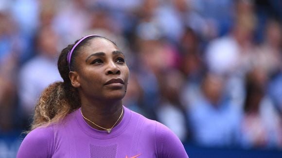 "J'ai des gros seins, des grosses fesses" : Serena Williams explique avoir eu du mal à assumer son corps "hors normes dans le milieu sportif"