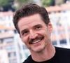 Le 20 mai, la boîte de production A24 a dévoilé des photos de Dakota Johnson, Chris Evans et Pedro Pascal, pour faire la promotion du film Materialists