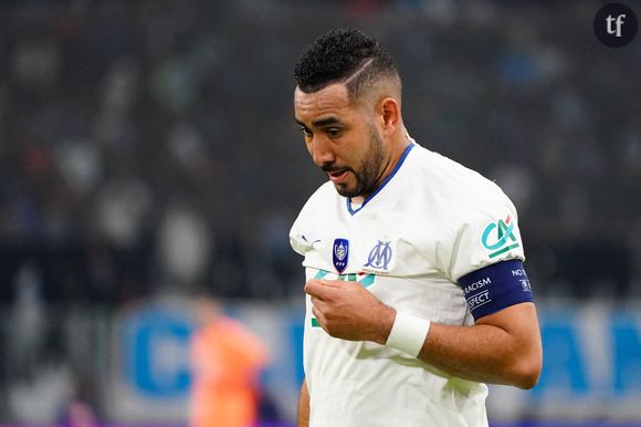 "Humiliations sexuelles", "urine", "marques au corps" : cette star de foot accusée de violences sexuelles et physiques