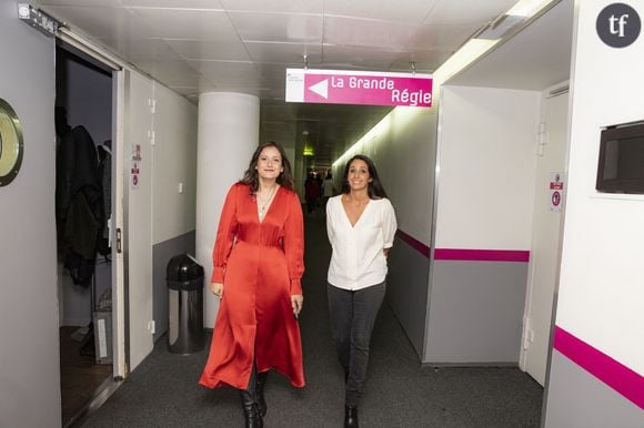 Mais celle dont le spectacle de stand up, Dédoublée, se joue actuellement sur scène, va quelque peu nuancer ses dires. En développant ainsi son point de vue acéré : "Bon après s'il est pudique et pas habitué je comprends".