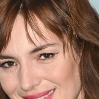 "Sexy et élégante" : Louise Bourgoin se dévoile en scandaleuse naked dress et sidère les internautes