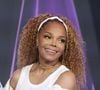 "Elle a l'air plus jeune que jamais" : Janet Jackson méconnaissable ? Après 7 ans d'absence, elle choque les internautes sur la scène des AMA's