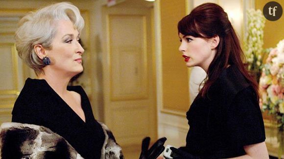 Au pays des sequels, prequels, reboots, remakes et requels, qu'est devenu Hollywood, Le diable s'habille en Prada 2 apparaît comme l'inattendu come back d'une franchise passionnante. Best seller à l'origine, devenu classique de la satire fashion (et de la rom com), puis comédie musicale (oui oui), l'élévation au rang d'icône de la redoutable Miranda Priestly trouve une nouvelle déclinaison à travers cette suite.