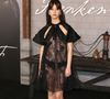 L'actrice subjugue en naked dress, cette robe transparente qui fait rager les réacs. La naked dress a été interdite du Festival de Cannes édition 2025 car elle en montrerait "trop" et serait considérée comme une tenue indécente. Arborée par quantité de stars, de Marion Cotillard à Charli xcx en passant par Miley Cyrus et Dakota Johnson, cette ode à la transparence qui cache autant qu'elle révèle divise intensément.