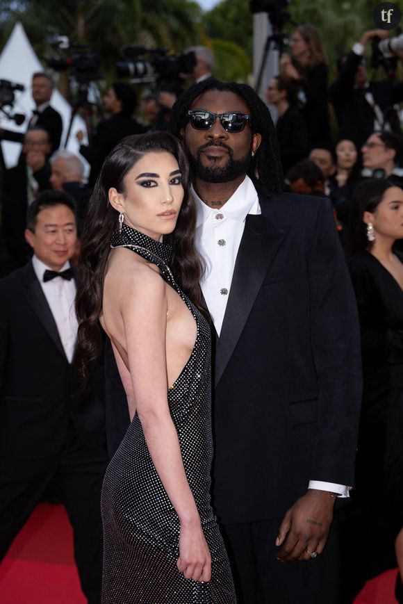 Les photos de la soirée, relayées sur Instagram, ont provoqué de violents commentaires en ligne.