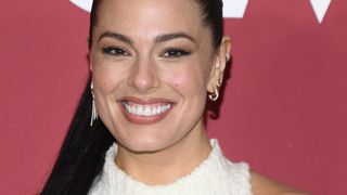 “Les jambonneaux”, “Popotin énorme” : cette iconique mannequin victime de grossophobie, jugée “trop potelée”… Par des femmes