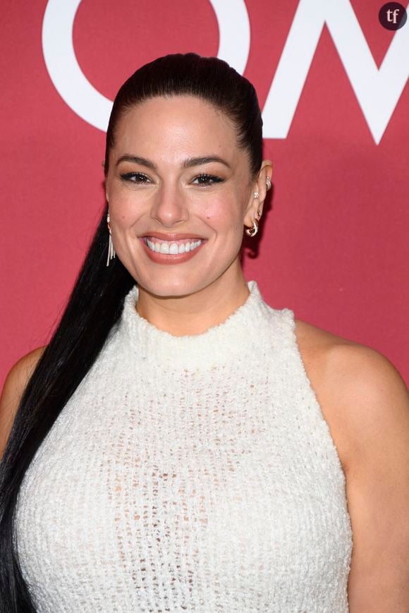 “Les jambonneaux”, “Popotin énorme” : cette iconique mannequin victime de grossophobie, jugée “trop potelée”… Par des femmes