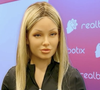 La "petite-amie robot" nommée "Aria", conçue pour tenir compagnie et offrir une certaine "intimité" à son propriétaire, est en vente à 150 000 dollars (170 000 euros).