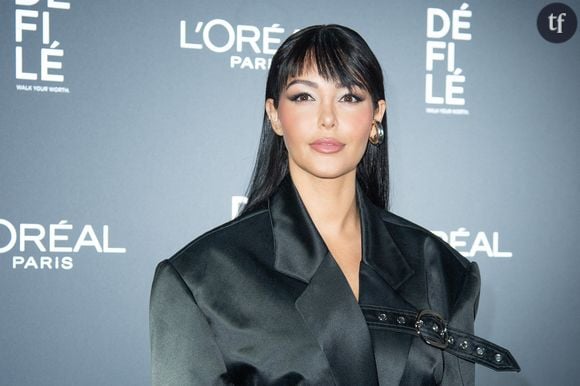 "Sex symbol" : Nabilla, la reine des influenceuses, "sidérante" en maillot de bain sur ces photos de vacances