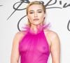 Florence Pugh sans soutien-gorge au défilé Valentino