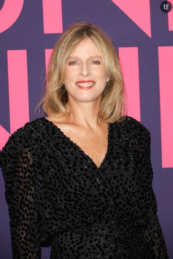 Et que s'apelerio : l'âgisme. Tout simplement. Karin Viard pointe là du doigt un fait alarmant, et d'une indéniable réalité.