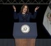 La BBC partage les témoignages de citoyennes du Michigan et électrices de la Vice présidente Kamala Harris, engagées mais perplexes à l'idée que le pays tout entier prenne une "mesure radicale" : élire une femme aux plus hautes fonctions du pays.