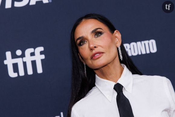 Ce qui impressionne Beterdige, c'est que tout ces changements qu'il dit "spectaculaires" sont venus bouleverser son apparence en seulement quatre ans. Le vidéaste compare effectivement son visage de 2019 à la Demi Moore d'aujourd'hui.