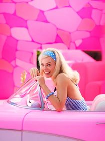 "Propagande féministe pour l'homosexualité" : une séance du film Barbie annulée en France suite à des menaces, pour éviter "des agressions"