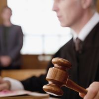 15 victimes présumées, il nie tout : le "violeur de Tinder" en procès pour appel, et son comportement est déjà très controversé