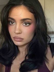 "Trop sexy" : Kylie Jenner en bikini apparaît "belle comme jamais" sur ces photos sulfureuses