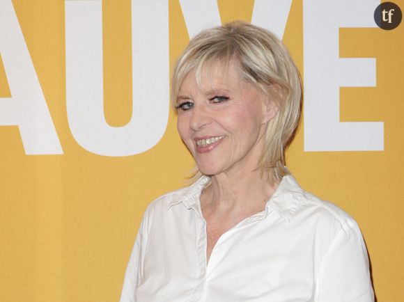 "Fais voir tes seins !" : Chantal Ladesou révèle les coulisses dérangeants de son audition pour un très célèbre cinéaste