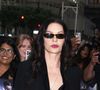 "J'ai cru qu'ils avaient changé l'actrice" : Catherine Zeta-Jones méconnaissable dans Mercredi Saison 2, les fans sont choqués