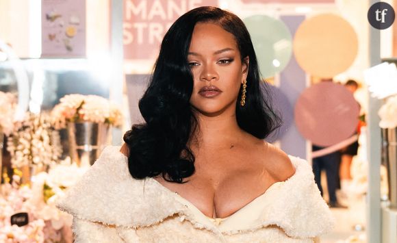 Rihanna arrive au lancement de Fenty Hair à Selfridges, Londres, Royaume-Uni, le 16 septembre 2024. Photo by JO/Splash News/ABACAPRESS.COM