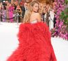 "Elle essaie de nous amadouer là" : Blake Lively accusée d'impliquer sa mère, victime de violences sexuelles, dans son "affaire" controversée