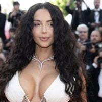 "Vous n'avez pas fait Le journal du hard ?" : Quand Nabilla était victime de sexisme à la télévision (cette archive affole les internautes)