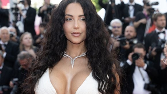 "Vous n'avez pas fait Le journal du hard ?" : Quand Nabilla était victime de sexisme à la télévision (cette archive affole les internautes)