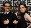 Et Pedro Pascal d'ajouter : "J’ai l’impression que la structure intense de l’émission aide à gérer la panique, la pression". Son interlocutrice lui rétorque alors : "En fait, l'animateur doit toujours être docile, se soumettre au rythme de l'émission !". Et Pedro Pascal d'affirmer : "J'aime la soumission". Il n'en fallait pas plus pour affoler les internautes...