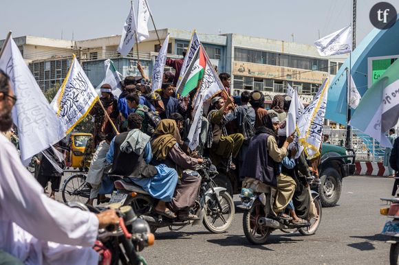 Rappelons que depuis le mois d'août 2021 les Afghanes ne peuvent plus se déplacer ni se vêtir librement, occuper des postes de hautes fonctions politiques, aller à l'université, évoluer au sein de l'administration...&nbsp;