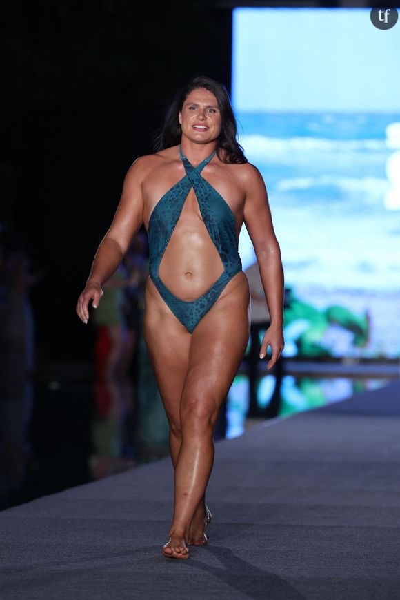 Et si cela en disait long sur une crainte bien sexiste ?... Ilona Maher est-elle l'incarnation malgré elle de cette crainte qu'éprouvent les mecs envers les femmes musclées ?