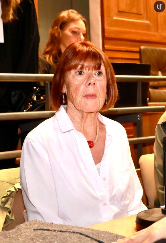 Pour sa grande première télévisée, Gisèle Pélicot devrait être accompagnée de Judith Perrignon, la journaliste et romancière qui l’a accompagnée dans la rédaction de son ouvrage.