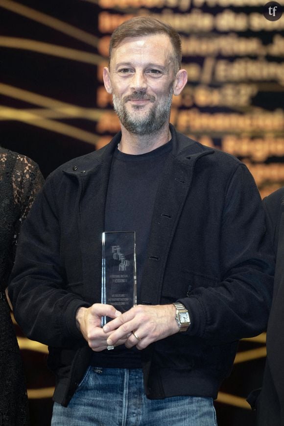 Sara Forestier est une femme courageuse et engagée. Après avoir dénoncé les violences présumées dont Nicolas Duvauchelle serait l'auteur à son encontre, elle sort sa première bande dessinée, récit autobio, et dézingue en images le patriarcat et le cinéma français, nid d'agressions.