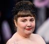 "Les commentaires qui me parvenaient portaient sur toutes les façons dont ce jeune corps était inacceptable", explique Dunham.