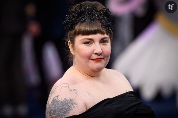 "Les commentaires qui me parvenaient portaient sur toutes les façons dont ce jeune corps était inacceptable", explique Dunham.