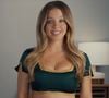 Une pub pour le gel douche naturel Dr. Squatch met en scène Sydney Sweeney, nue dans un bain moussant, une bougie allumée à côté d'un canard en caoutchouc. Pourquoi ?