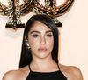 Des looks audacieux

Ces dernières années, Lourdes Leon s'est fait connaître pour son sens de la mode audacieux. La jeune chanteuse n'hésite pas à prendre des risques avec son apparence et séduit l'industrie de la mode, qui l’invite au premier rang. Elle devient tour à tour égérie Miu Miu, Converse, Stella McCartney ou Marc Jacobs.