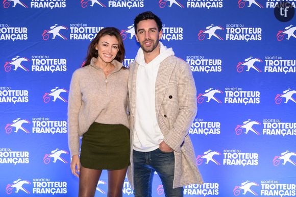 Rachel Legrain-Trapani agressée sexuellement à Avignon

Auprès de ses abonnés, Rachel Legrain-Trapani revient sur son agression : "Pendant le festival, on distribue nos flyers pour inciter les gens à venir voir notre spectacle. Donc c’est ce que je fais après le spectacle (jeudi). J’étais avec des amis à moi qui jouent également". Elle enchaîne alors les selfies avec les fans. "Un mec rôdait, mais je ne l'avais pas vu", explique-t-elle alors. La comédienne accepte la demande du jeune homme de prendre une photo à ses côtés. "Mais il a commencé à me toucher. J’étais sur le cul, je ne m’attendais pas à ça", relate Rachel Legrain-Trapani, encore sous le choc.