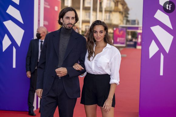 Antoine) Lomepal est accusé de viols par quatre femmes. Elles témoignent dans une toute nouvelle enquête signée Libé. Le célèbre rappeur français avait été visé il y a deux ans par des allégations d'une même teneur. Des déclarations à écouter.