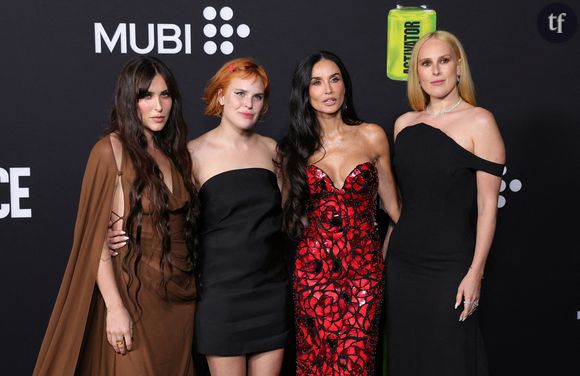 La famille est clairement un groupe très soudé. "Elles sont mes meilleures amies", a confié Rumer Willis à propos de ses sœurs, et précisant qu'elles étaient toutes présentes lorsqu'elle a donné naissance à sa fille Louetta en 2023.