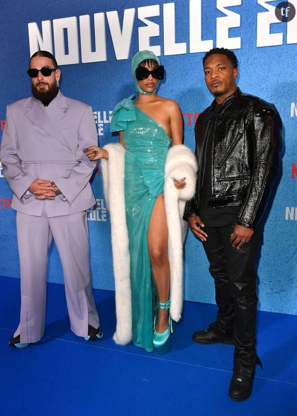 Une ex-compagne témoigne : "Vito Bendinelli, de son vrai prénom Victor, au coeur de la saison 3 de la série " Nouvelle Ecole", se serait mis à tambouriner à la porte, en criant, encore, les mêmes interrogations. « Je ne pouvais rien dire, c’était impossible de le calmer », se remémore Lou, âgée de 28 ans".