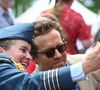 Ryan Reynolds “odieux” avec un enfant sur le tapis rouge du TIFF, la vidéo fait un énorme bad buzz
