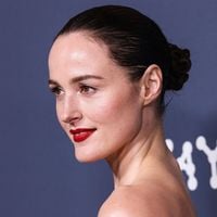 Cette immense actrice pose en culotte : pourquoi les stars du cinéma doivent-elles forcément devenir des sex symbol ultra glamour ?