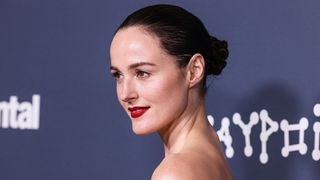 Cette immense actrice pose en culotte : pourquoi les stars du cinéma doivent-elles forcément devenir des sex symbol ultra glamour ?