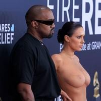 "Kanye en a fait un objet sexuel", "Obscène et inquiétante" : Bianca Censori dévoile un look sulfureux qui préoccupe et scandalise les internautes