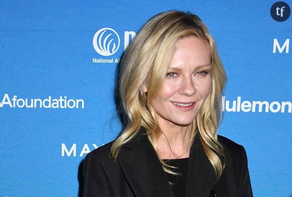 Bien que tous les édito mode s'accordent à dire que Kirsten Dunst faisait partie des célébrités les mieux habillées ce soir-là, les experts auto-proclamés de la fashion police des réseaux sociaux ne sont pas de cet avis.