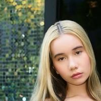 “Que des prédateurs” : plus d’1 million de dollars en 3 heures à 18 ans ? Les confessions de cette créatrice OnlyFans inquiètent