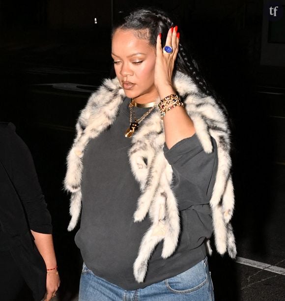 "C'est qui cette femme blanche ?" Rihanna accusée de bleaching (blanchiment de peau), elle choque sur ces nouvelles photos