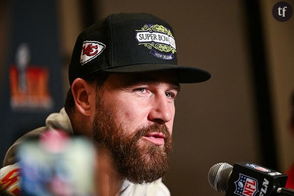 "C'est sur le sexe de son mec ?" : Taylor Swift dévoile sa vie sexuelle avec Travis Kelce dans Wood et choque tout Internet